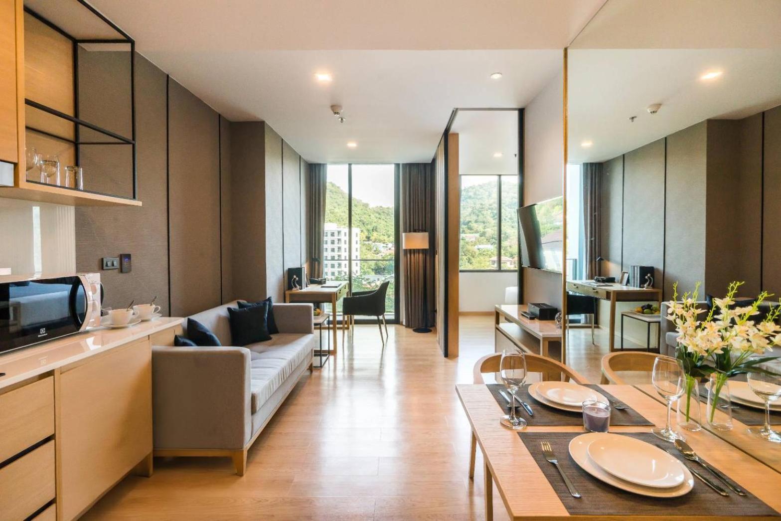 Arize Hotel Sri Racha Сирача Экстерьер фото