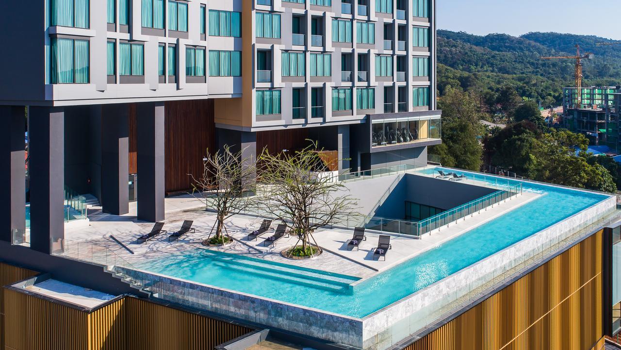 Arize Hotel Sri Racha Сирача Экстерьер фото