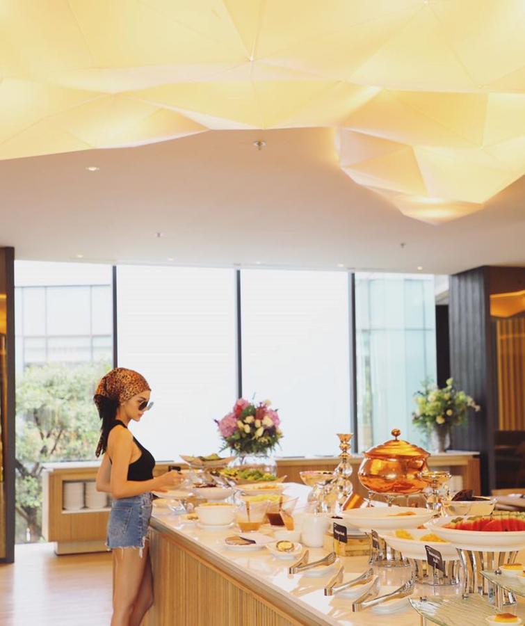 Arize Hotel Sri Racha Сирача Экстерьер фото