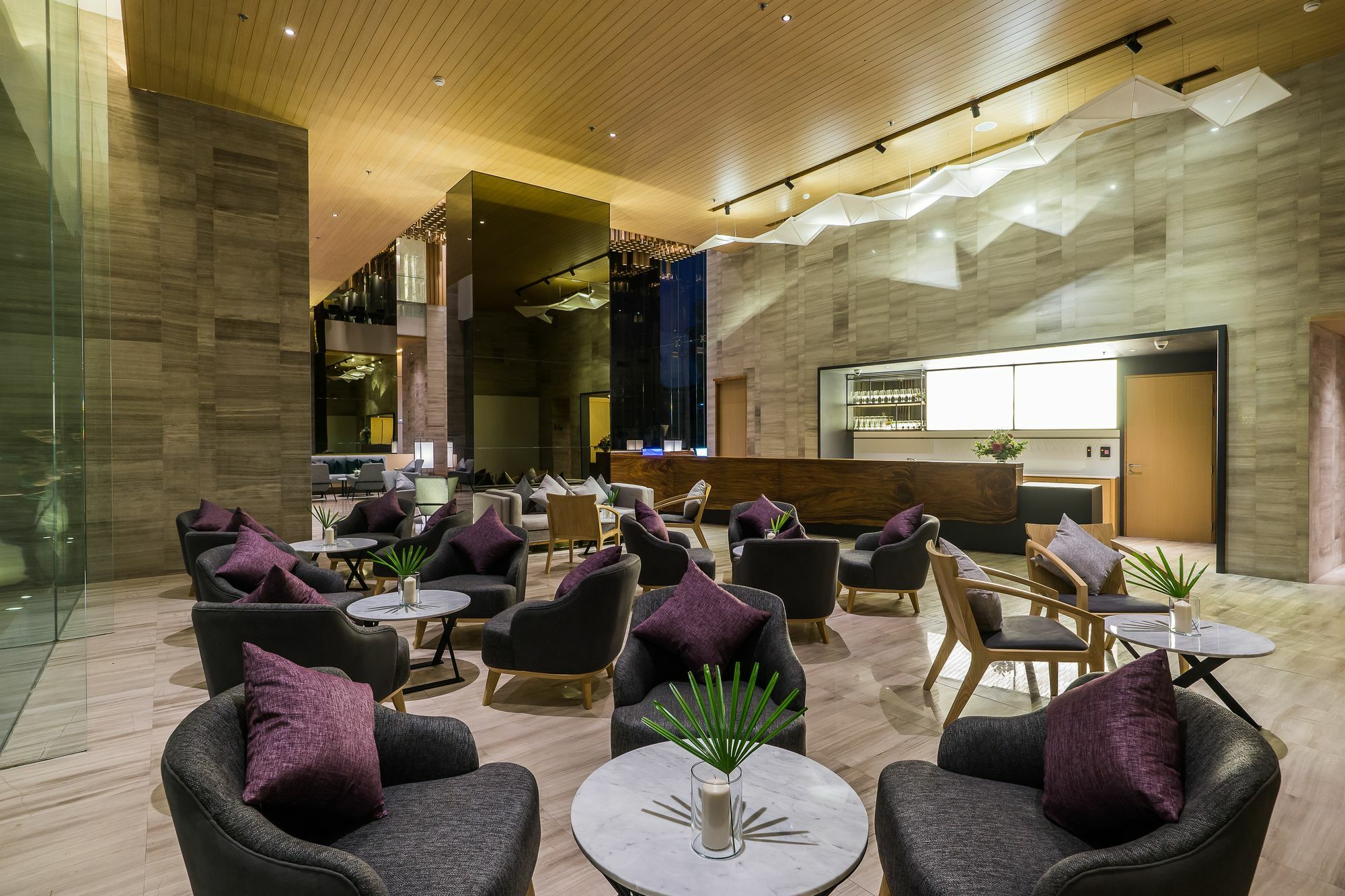 Arize Hotel Sri Racha Сирача Экстерьер фото