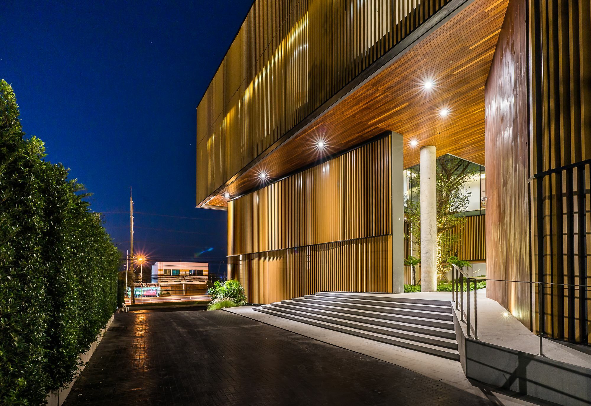 Arize Hotel Sri Racha Сирача Экстерьер фото